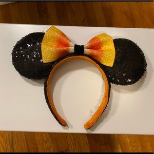Official Walt Disney World Minnie ears - Halloween